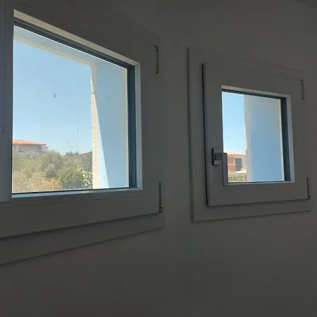 Con Piscina Vista Mare *