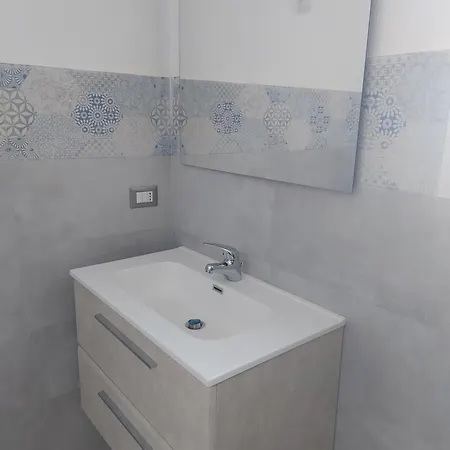 Con Piscina Vista Mare